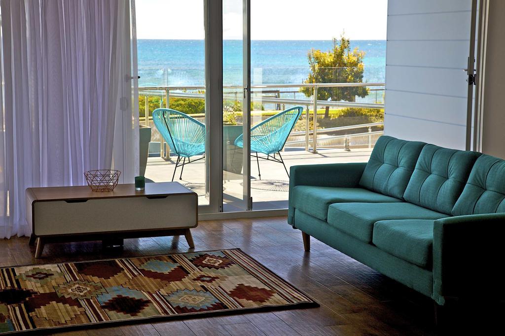 Penguin Beachfront Apartments Pokoj fotografie