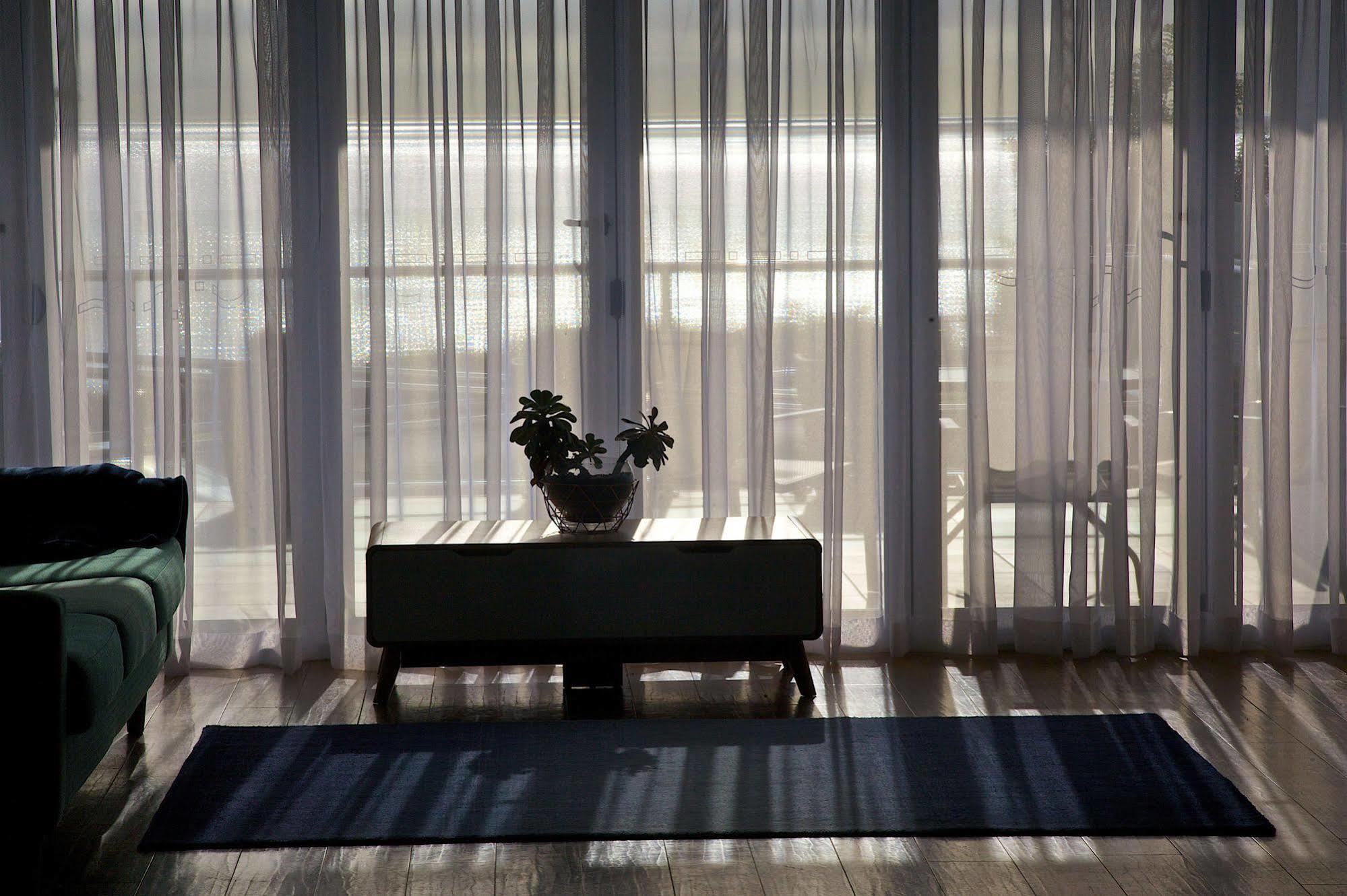 Penguin Beachfront Apartments Exteriér fotografie